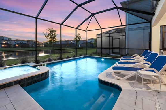 VOR4536TD: 7 Bed, Superhero City, Toy Box, Gaming Nook - Image 2
