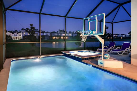 VOR4620TD: 6 Bed, Marine Magic, Gaming Loft - Image 2