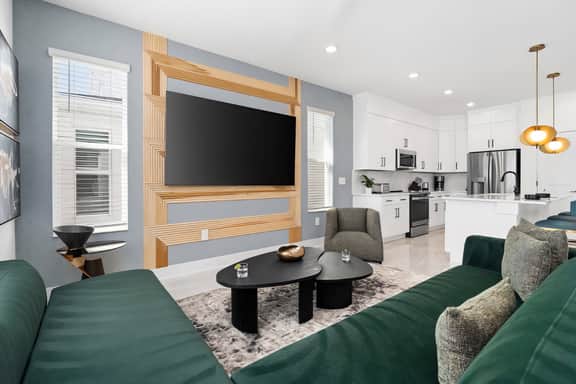VOR4742HW: 5 Bed, Gamer's Paradise, Pool - Image 3