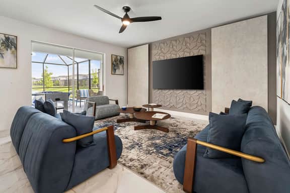 VOR4751HW: 7 Bed, Superhero City, Toy Box, Gaming Nook - Image 3