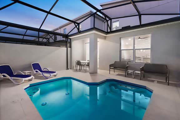 VOR4934HW: 5 Bed, Dollhouse, Pool - Image 5