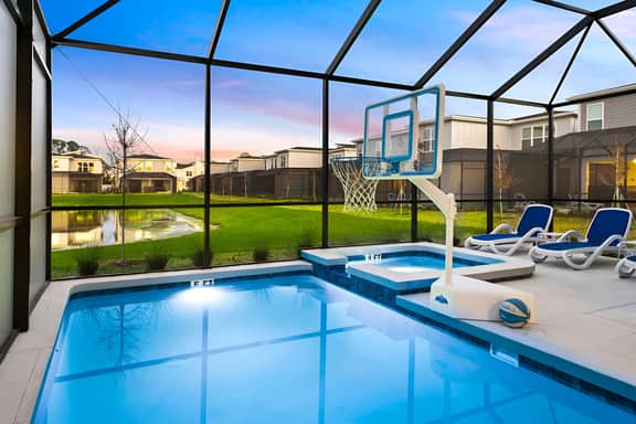 VOR4827PP: 6 Bed, Toy Box, Gaming Loft - Image 2