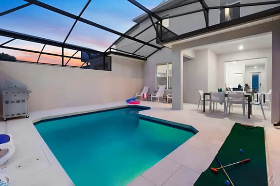 VOR4874HW: 4 Bed, Robot Warriors, Pool - Image 2