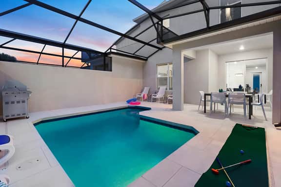 VOR5212AA: 4 Bed, Pirate Island, Pool - Image 2