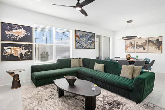VOR5462CD: 5 Bed, Gamer's Paradise, Pool - Image 3