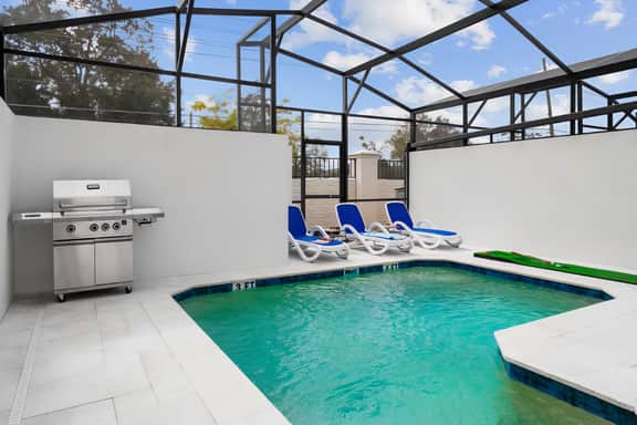 VOR5480AA: 4 Bed, Gamer's Paradise, Pool - Image 5