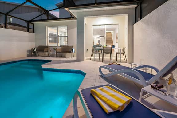 VOR5544AA: 5 Bed, Gamer's Paradise, Pool - Image 2