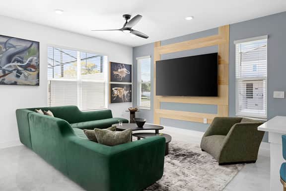 VOR5544AA: 5 Bed, Gamer's Paradise, Pool - Image 3