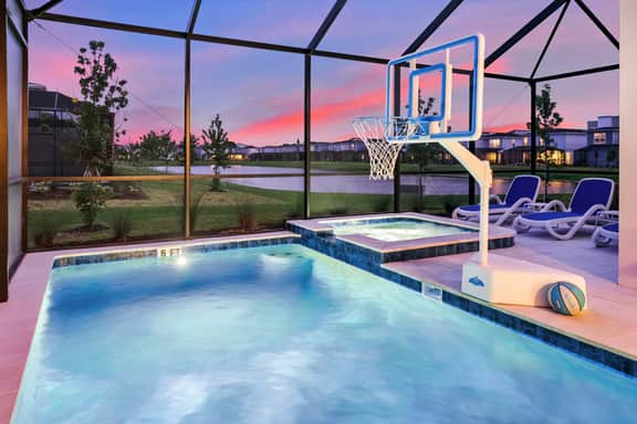VOR4719HW: 6 Bed, Marine Magic, Gaming Loft - Image 2