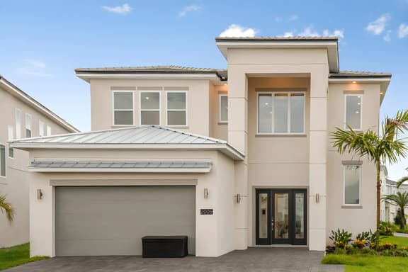 2005OC - 6 Bed - Palatial Planet - ST091 - Image 1