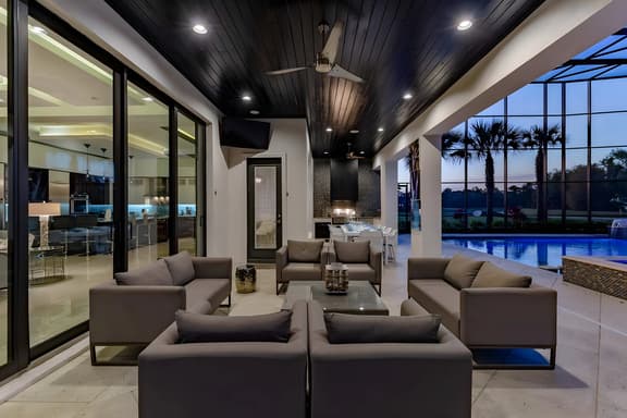 1200GT - 10 Bed - Alyssa's Abode - W261 - Image 1