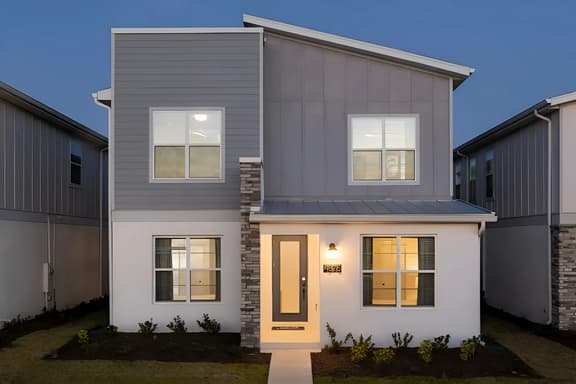VOR4875PP: 6 Bed, Toy Box, Gaming Loft - Image 1