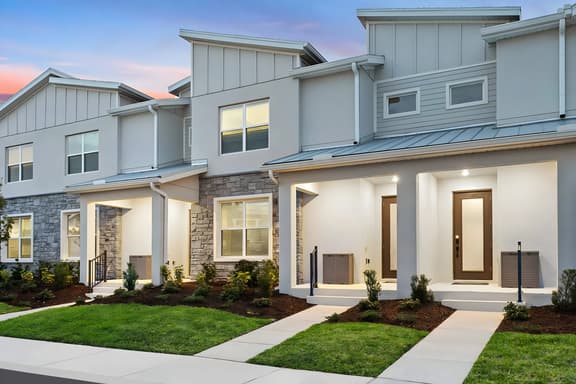 VOR5387AA: 4 Bed, Dragon's Den, Pool - Image 1